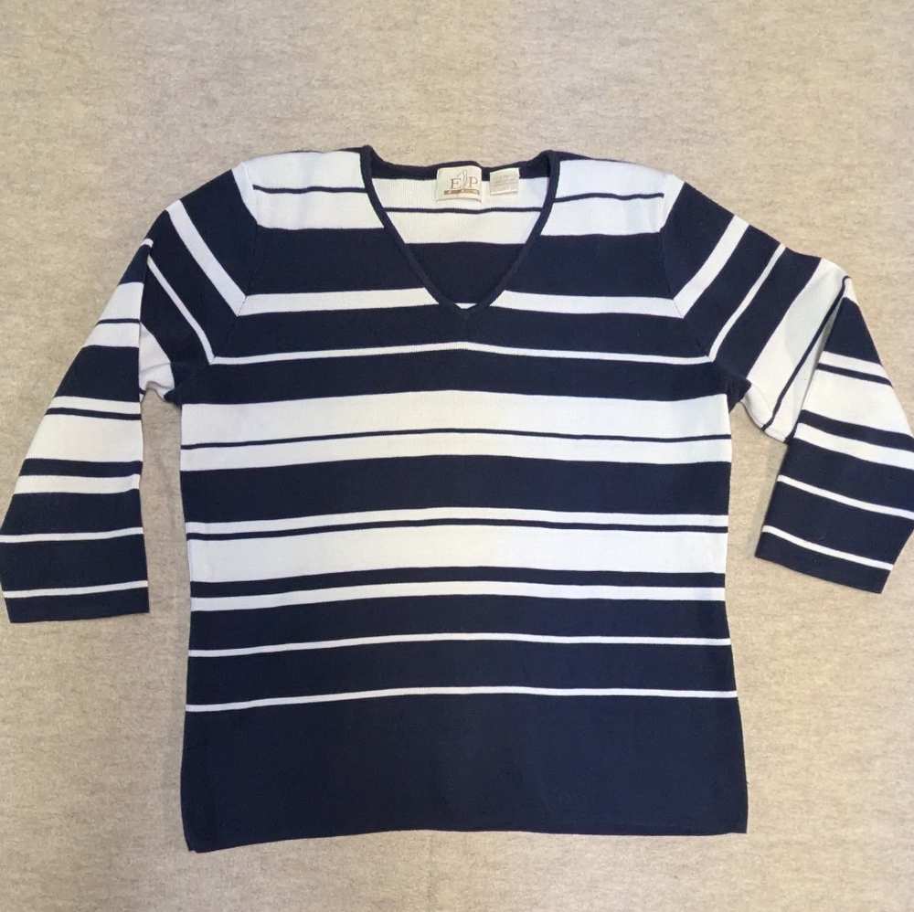 100% Cotton Vintage Navy & White Striped Knit 3/4 Sleeve V Neck Top Sz Large